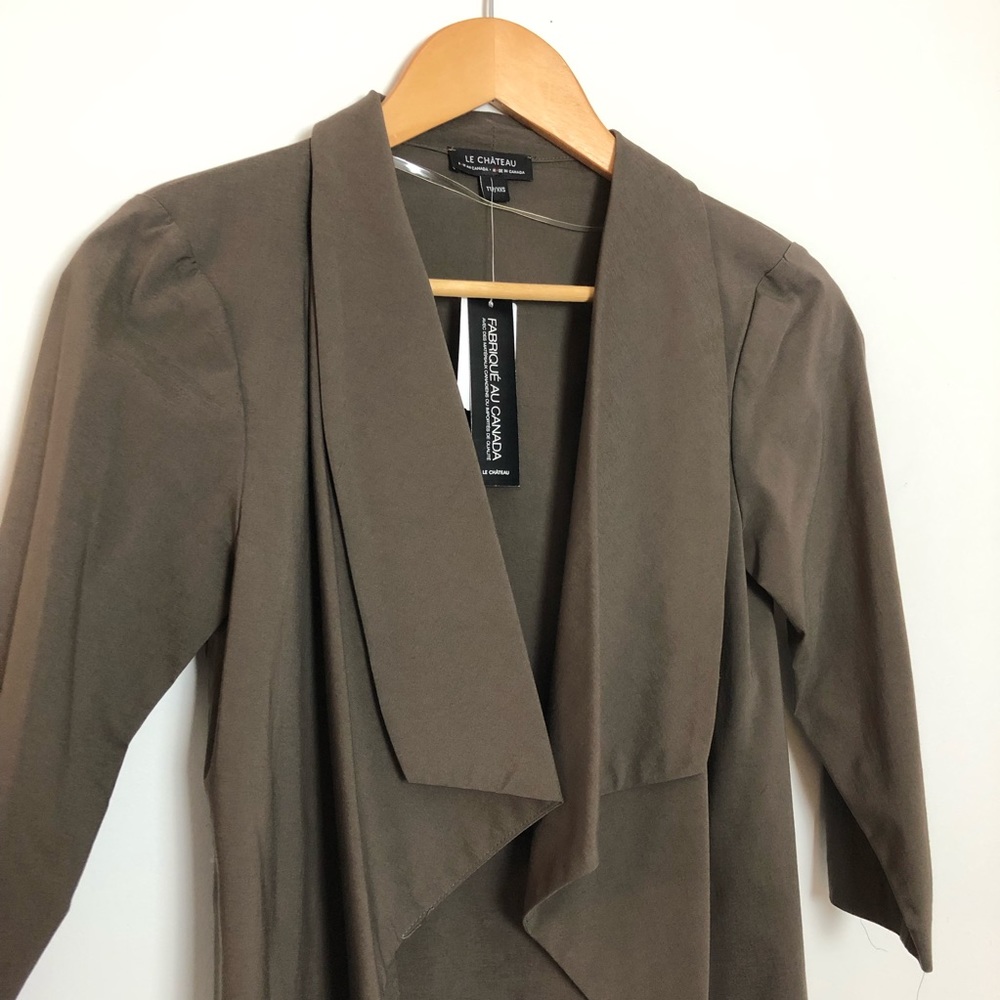 Le Chateau open blazer NWT